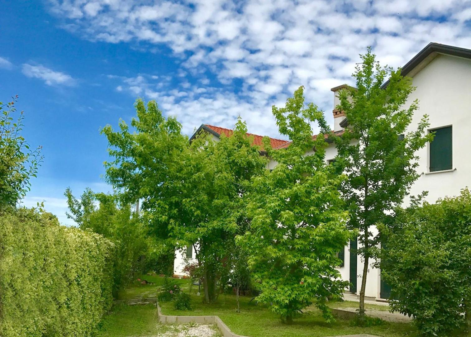 Chez Alberto Мірано Екстер'єр фото